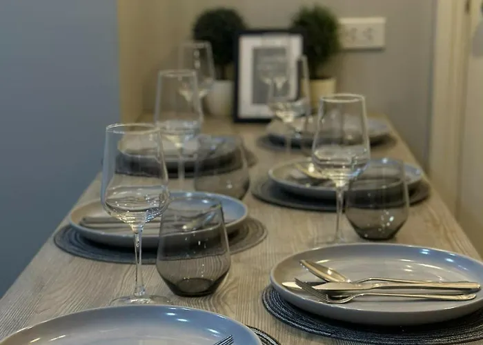 Casa Solana Staycation By M&h Apartahotel *